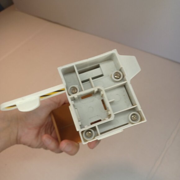 2004 Fisher Price GEOTRAX Toll Gate Train Playset - Picture 5 of 6